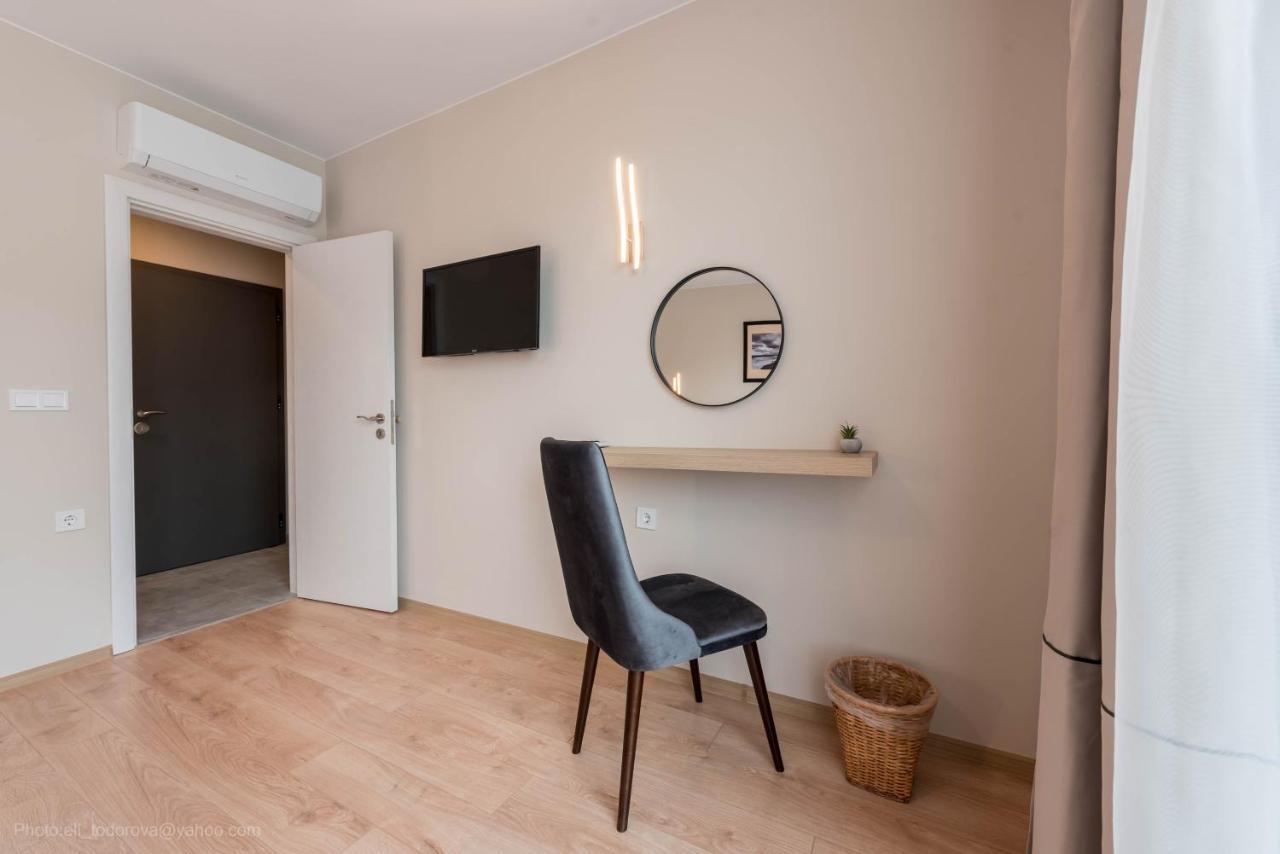 Sea Stories Apartments Varna Bagian luar foto