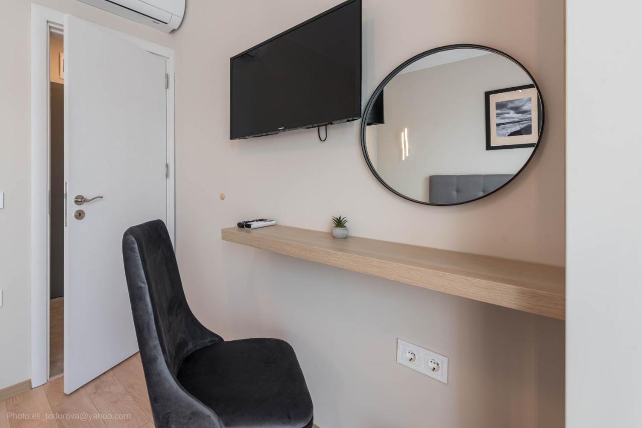 Sea Stories Apartments Varna Bagian luar foto