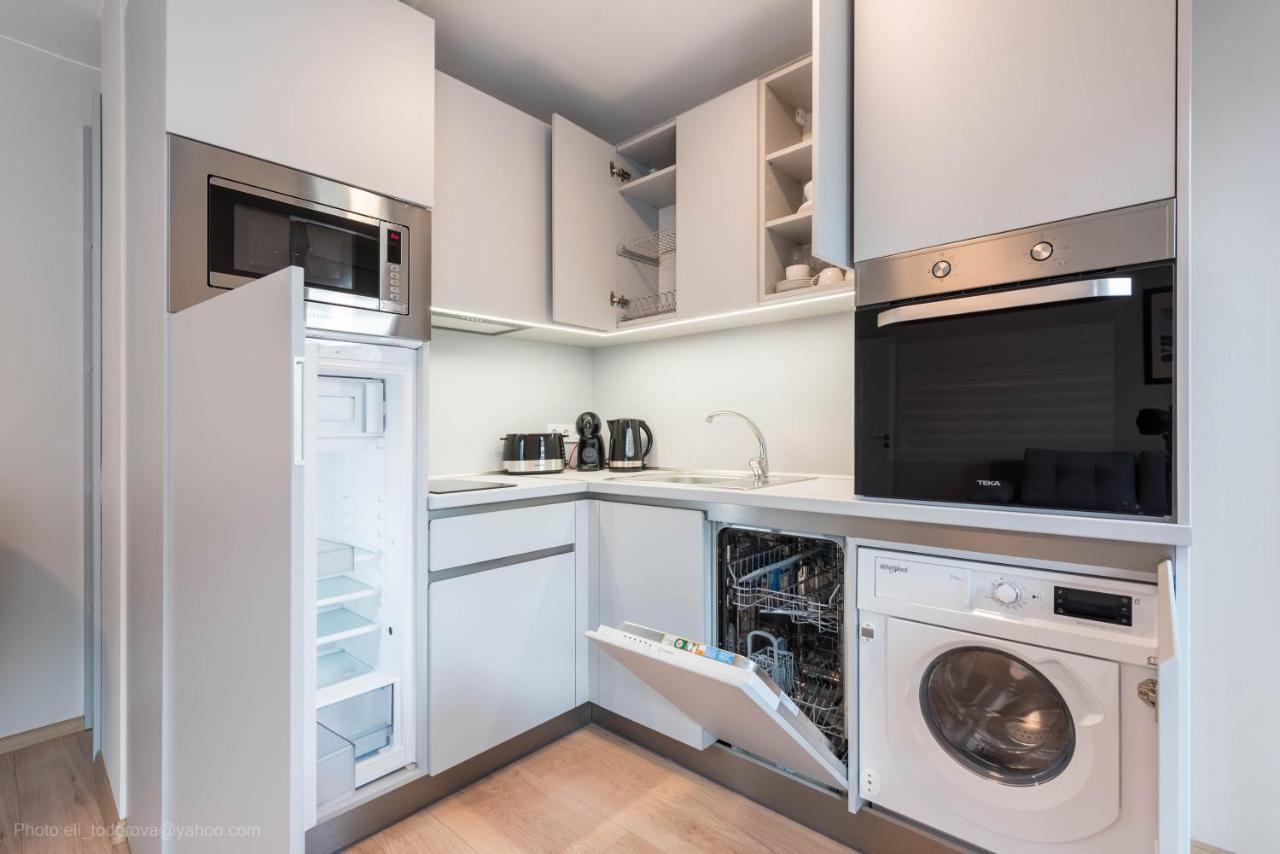 Sea Stories Apartments Varna Bagian luar foto