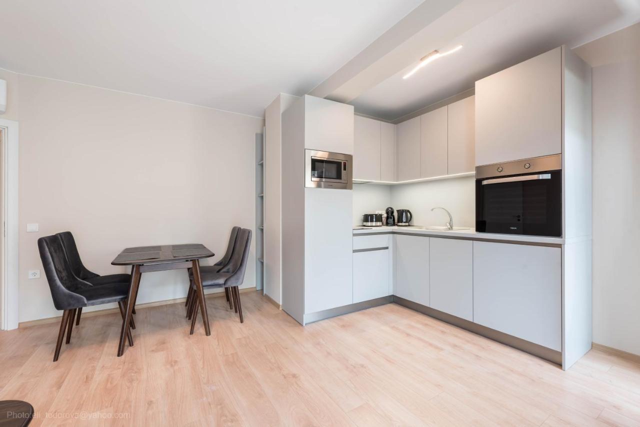 Sea Stories Apartments Varna Bagian luar foto