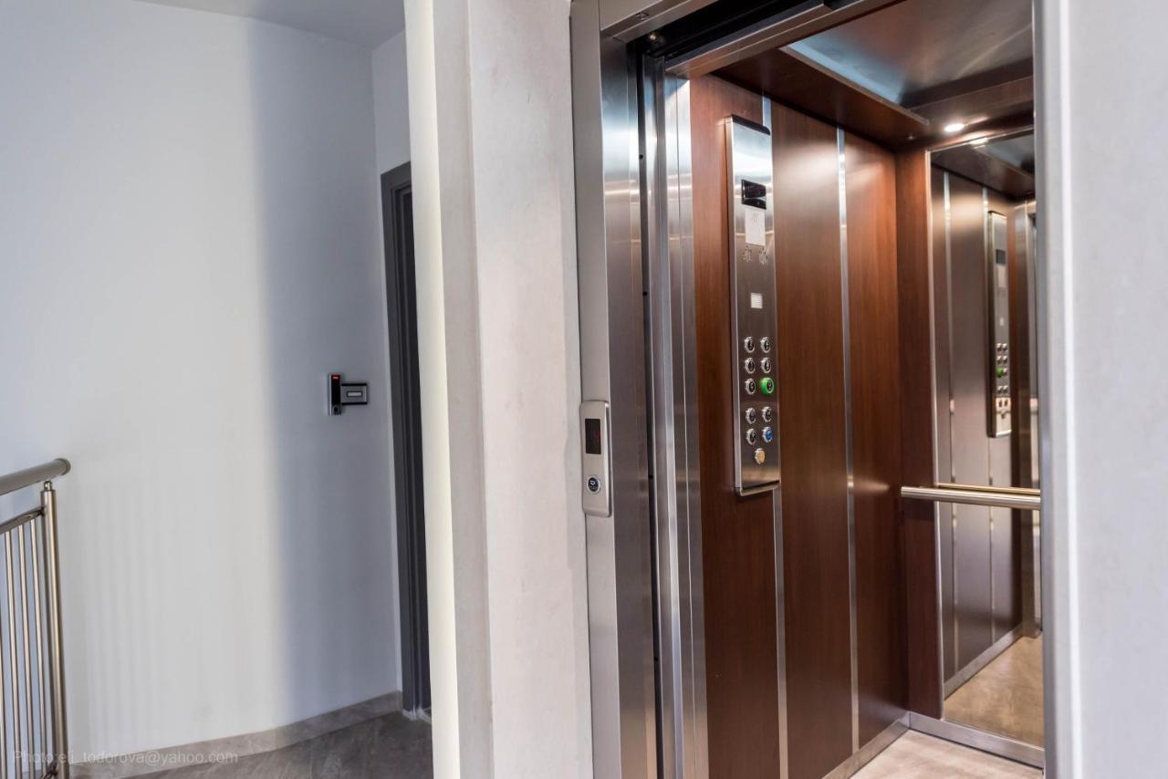 Sea Stories Apartments Varna Bagian luar foto