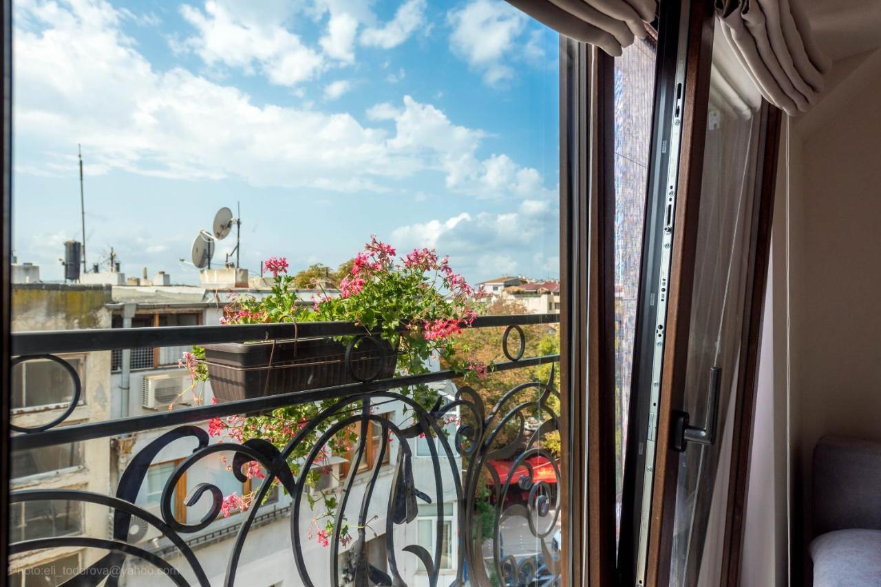 Sea Stories Apartments Varna Bagian luar foto